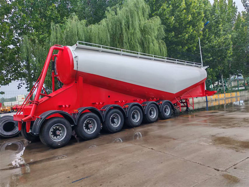 散装水泥罐车